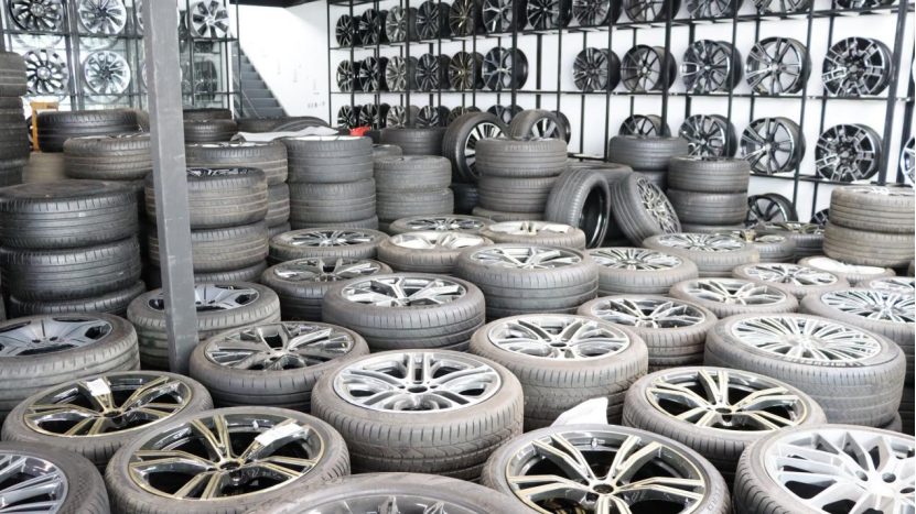 Original wheels (OEM) in stock