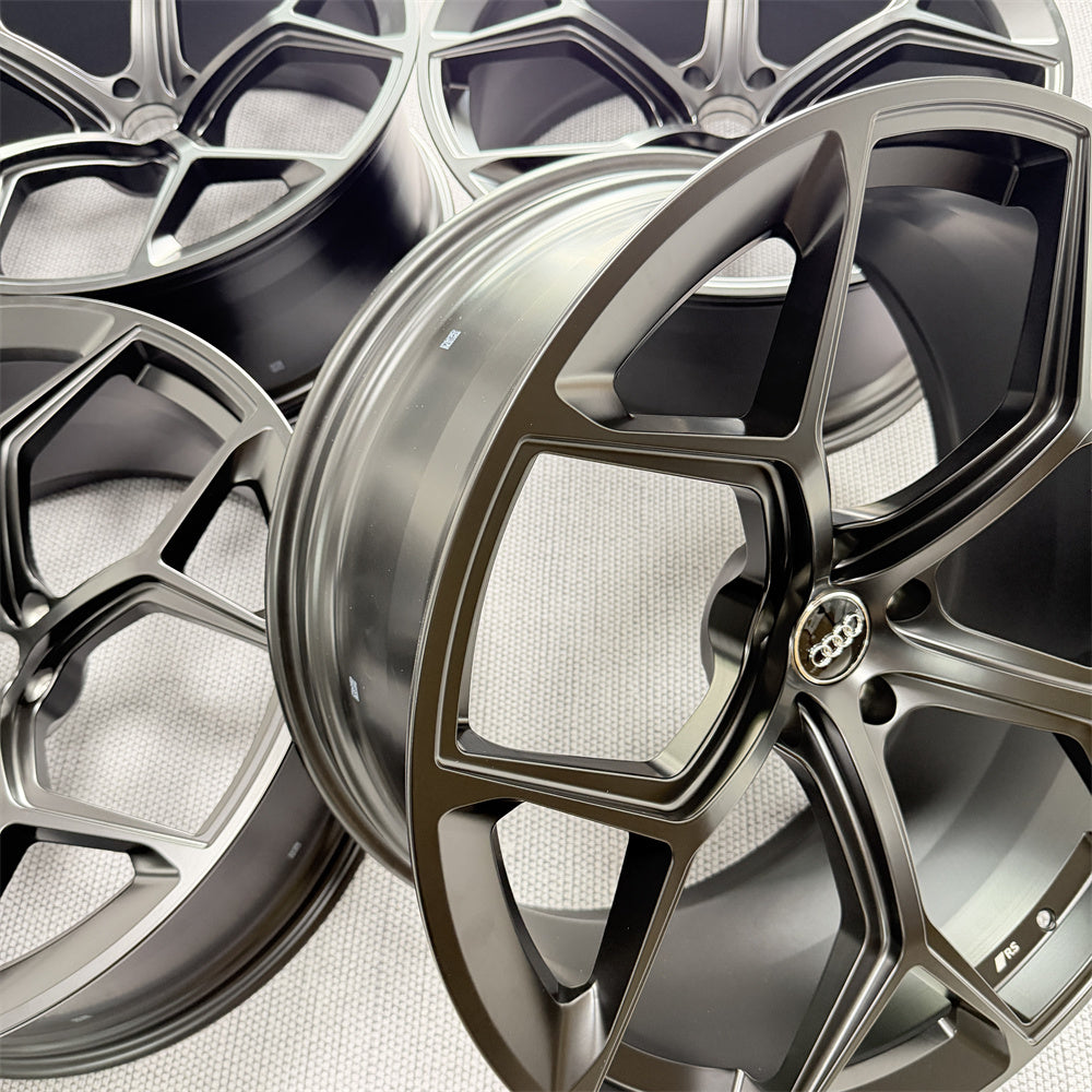 Audi RSQ8 23 inch OEM original forged wheels 22x10.5J ET18 4M8601025CM