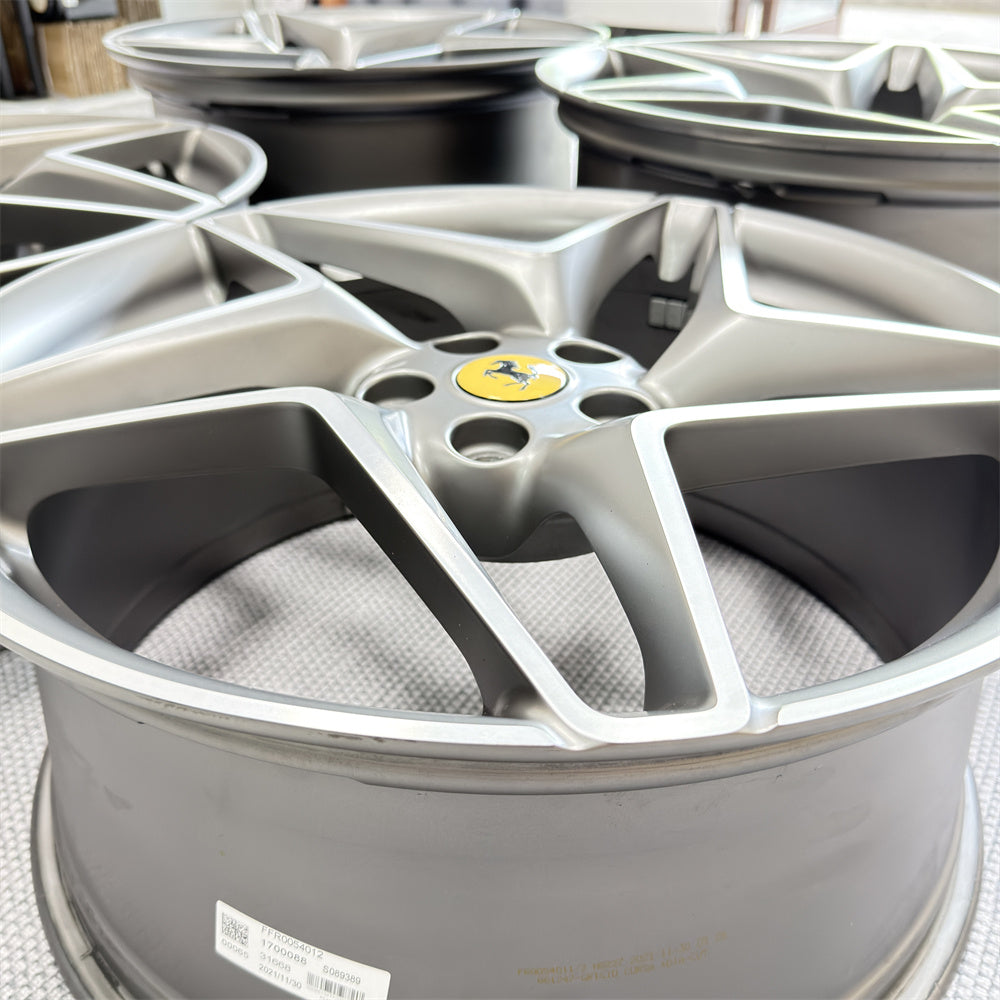 Ferrari F8 20 inch OEM original wheels 20x9J ET44.7 20x11J ET38.5 861242 861252
