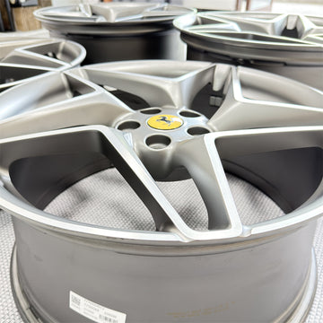 Ferrari F8 20 inch OEM original wheels 20x9J ET44.7 20x11J ET38.5 861242 861252