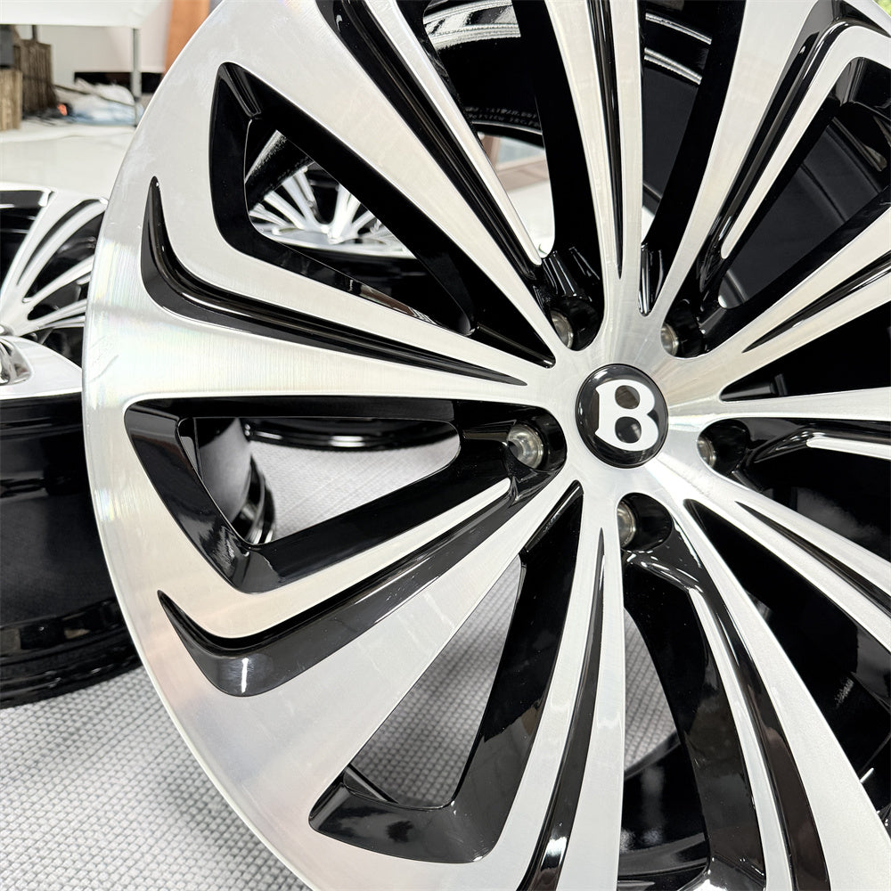 Bentley Bentayga 22 inch OEM original wheel 22x10J ET28