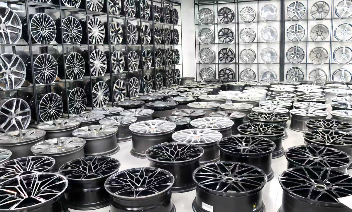 Original genuine
wheels(OEM)